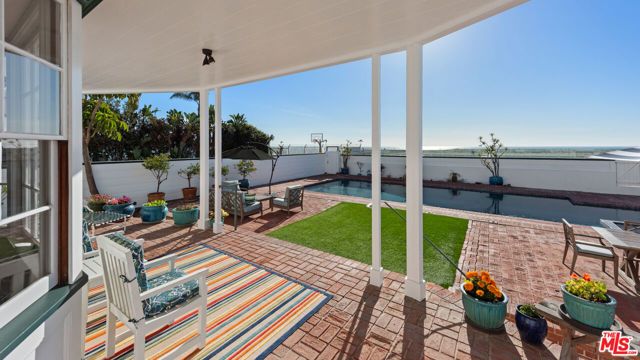605 N Palisades Beach Road, Santa Monica, CA 90402