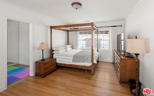 605 N Palisades Beach Road, Santa Monica, CA 90402