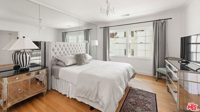 605 N Palisades Beach Road, Santa Monica, CA 90402