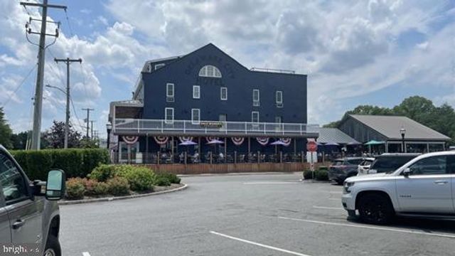 517 CLINTON ST, Delaware City, DE 19706