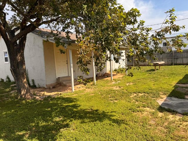 811 N FLORIDA Street, Amarillo, TX 79106