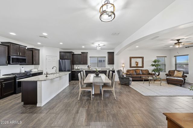 10737 W Rowel Road, Peoria, AZ 85383