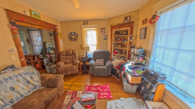 818 W Gambier Street, Mount Vernon, OH 43050