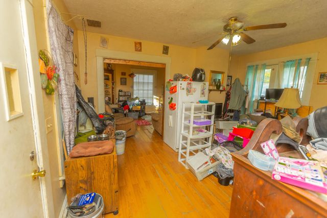 818 W Gambier Street, Mount Vernon, OH 43050