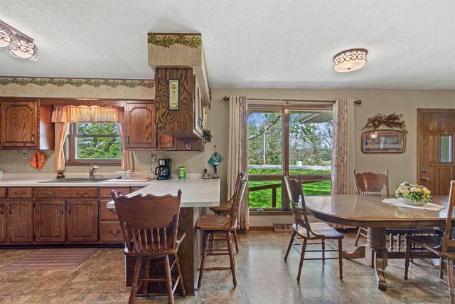 5805 COUNTY HIGHWAY F, Wisconsin Rapids, WI 54495