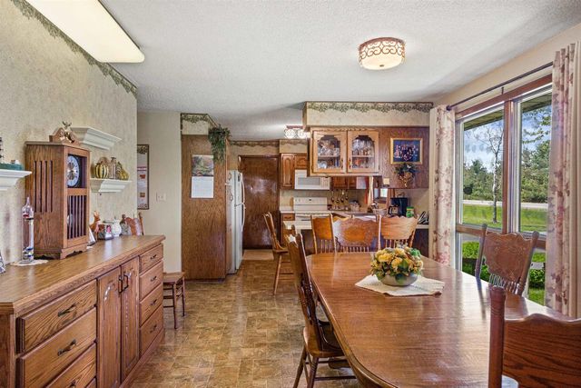 5805 COUNTY HIGHWAY F, Wisconsin Rapids, WI 54495