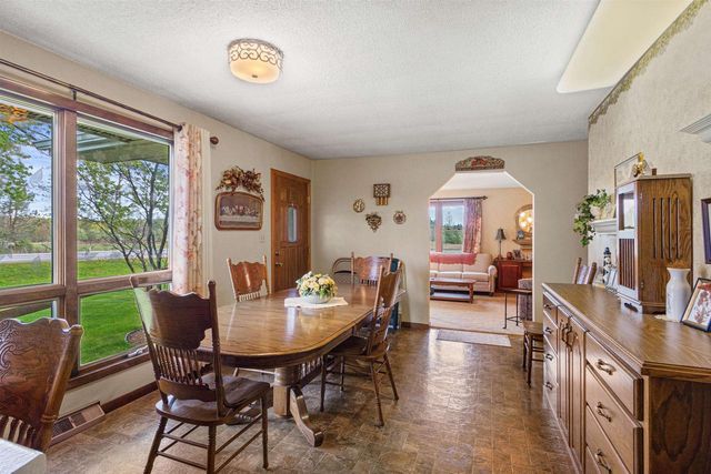 5805 COUNTY HIGHWAY F, Wisconsin Rapids, WI 54495