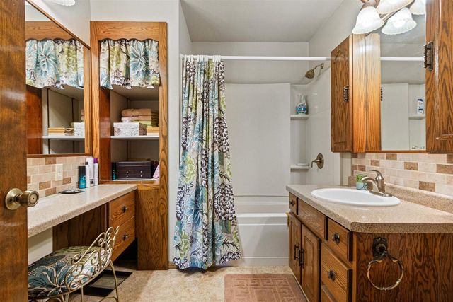 5805 COUNTY HIGHWAY F, Wisconsin Rapids, WI 54495