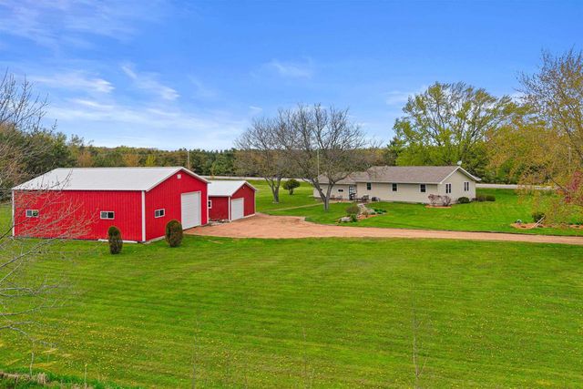 5805 COUNTY HIGHWAY F, Wisconsin Rapids, WI 54495
