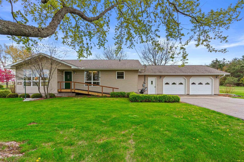 5805 COUNTY HIGHWAY F, Wisconsin Rapids, WI 54495