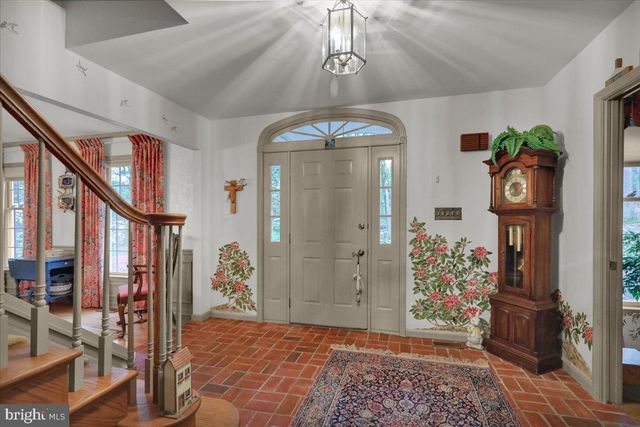 403 ARROWHEAD TRL, Reading, PA 19608