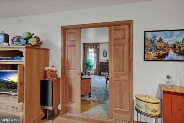 403 ARROWHEAD TRL, Reading, PA 19608