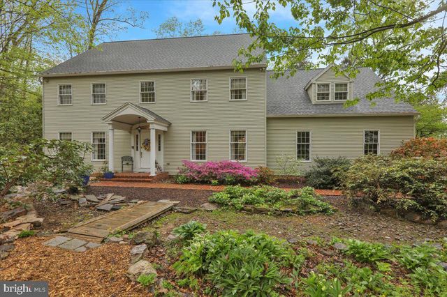 403 ARROWHEAD TRL, Reading, PA 19608