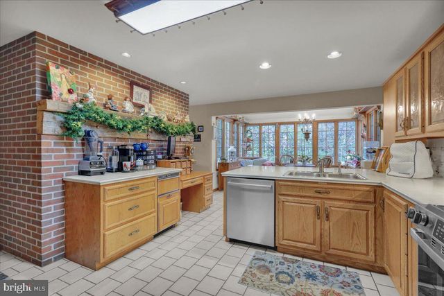403 ARROWHEAD TRL, Reading, PA 19608
