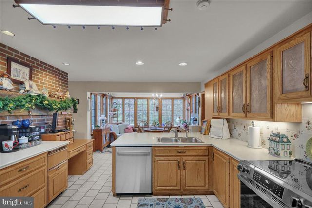 403 ARROWHEAD TRL, Reading, PA 19608