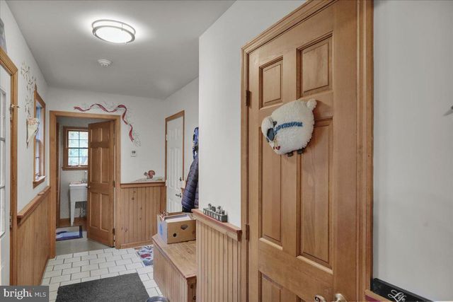 403 ARROWHEAD TRL, Reading, PA 19608