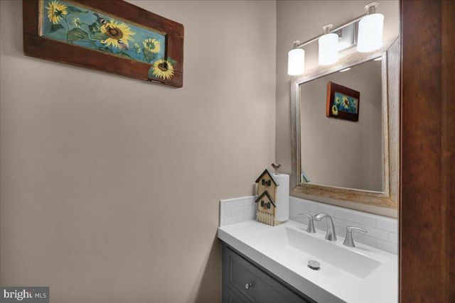403 ARROWHEAD TRL, Reading, PA 19608