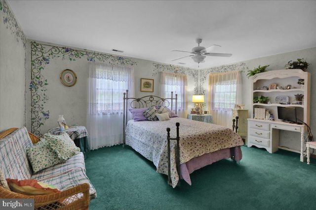 403 ARROWHEAD TRL, Reading, PA 19608