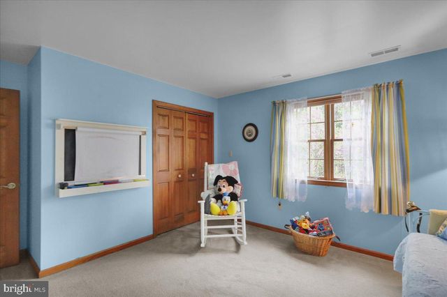 403 ARROWHEAD TRL, Reading, PA 19608