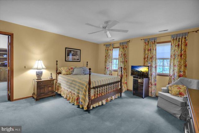 403 ARROWHEAD TRL, Reading, PA 19608