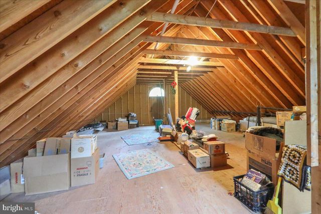 403 ARROWHEAD TRL, Reading, PA 19608