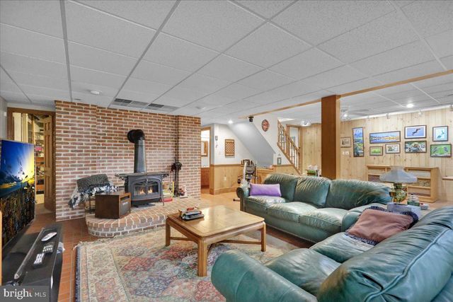 403 ARROWHEAD TRL, Reading, PA 19608