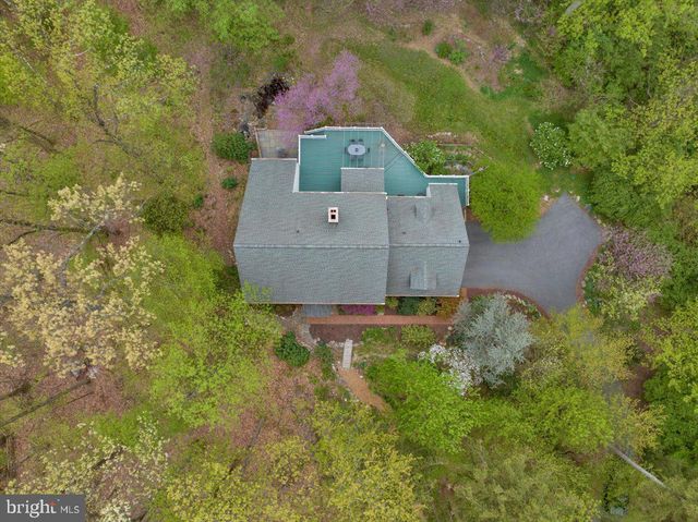 403 ARROWHEAD TRL, Reading, PA 19608