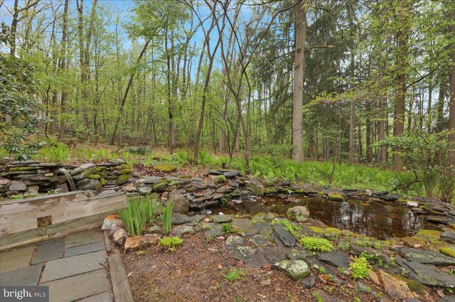 403 ARROWHEAD TRL, Reading, PA 19608