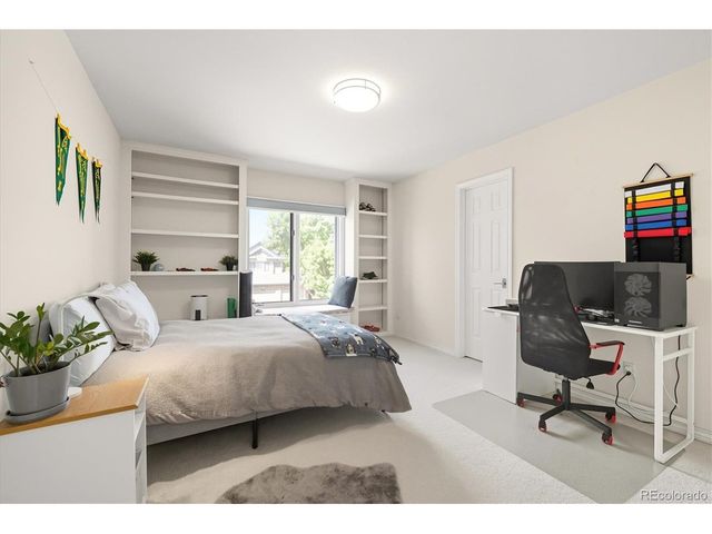 10268 E Lake Dr, Englewood, CO 80111