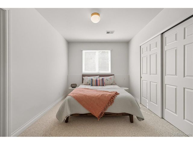 10268 E Lake Dr, Englewood, CO 80111