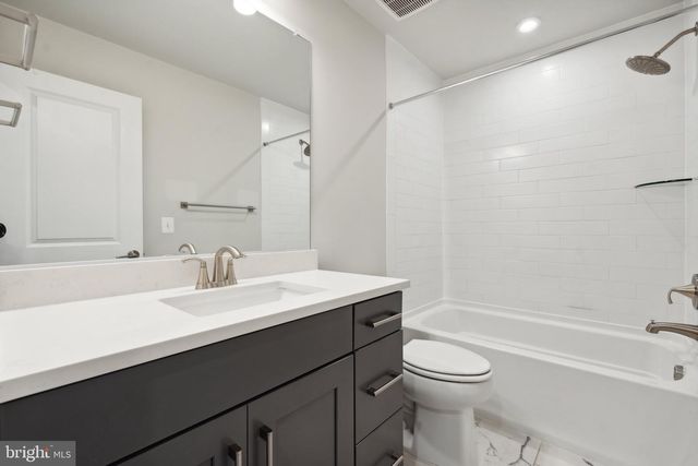 3034 DECLAN WAY, Falls Church, VA 22044