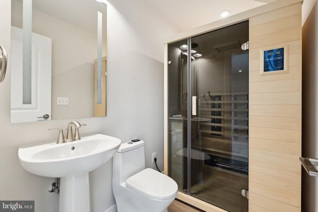 3034 DECLAN WAY, Falls Church, VA 22044