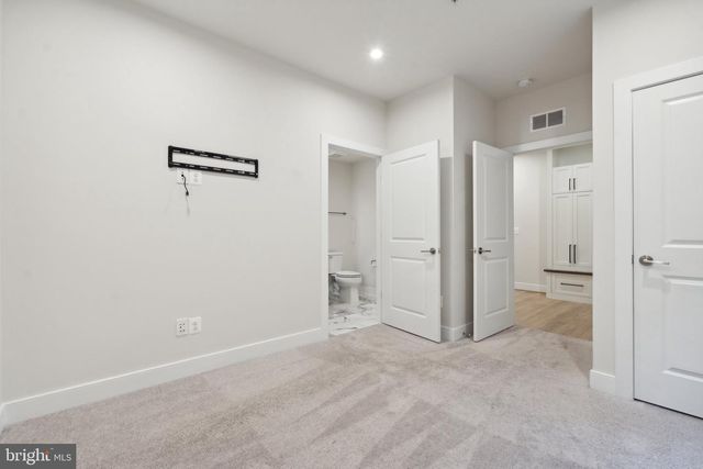 3034 DECLAN WAY, Falls Church, VA 22044