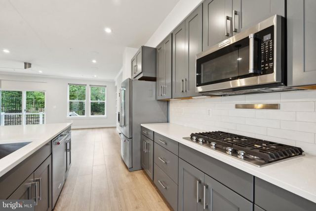 3034 DECLAN WAY, Falls Church, VA 22044