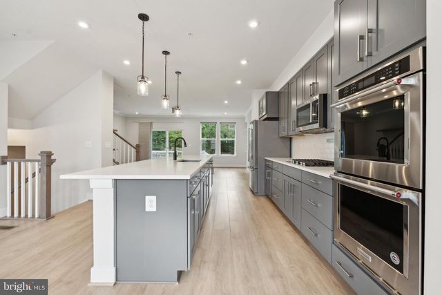 3034 DECLAN WAY, Falls Church, VA 22044