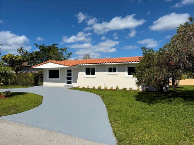 3250 SW 72 Court, Miami, FL 33155