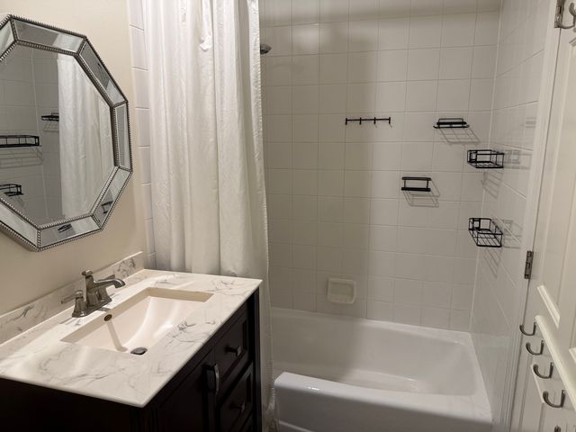 1601 W Altgeld Street 3B, Chicago, IL 60614