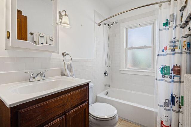 664 Burton Avenue, Highland Park, IL 60035