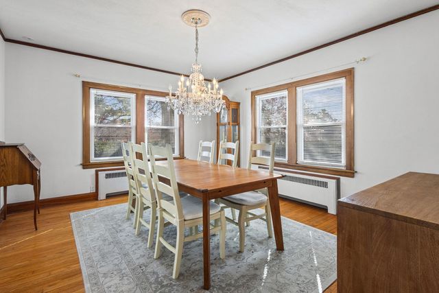 664 Burton Avenue, Highland Park, IL 60035