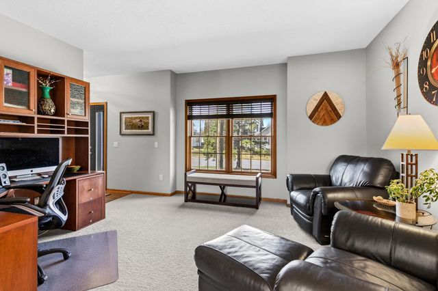 1316 Berwick Lane, Mahtomedi, MN 55115