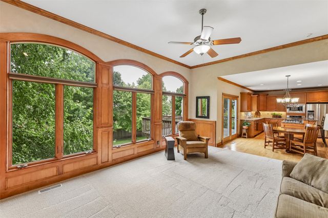 3617 149th Street, Urbandale, IA 50323