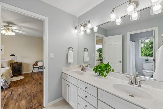3617 149th Street, Urbandale, IA 50323