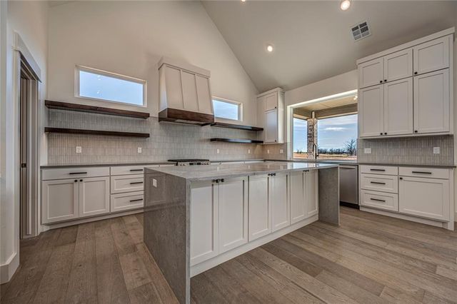 11501 Skyline View, Guthrie, OK 73044