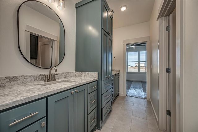 11501 Skyline View, Guthrie, OK 73044