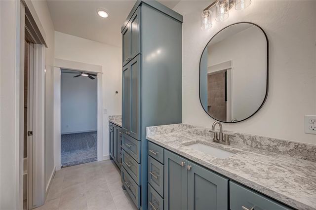 11501 Skyline View, Guthrie, OK 73044