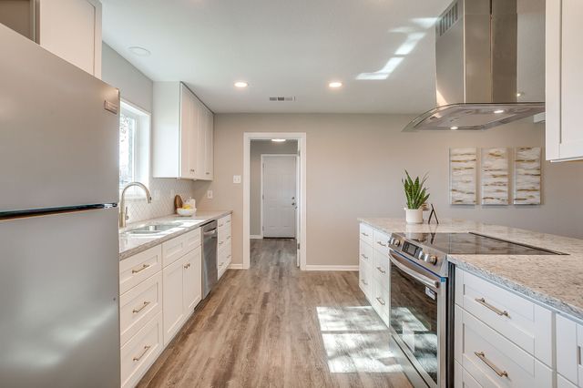 6940 Bal Lake Drive, Fort Worth, TX 76116