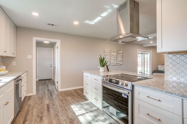 6940 Bal Lake Drive, Fort Worth, TX 76116