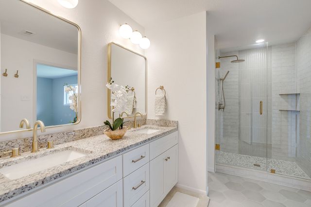 6940 Bal Lake Drive, Fort Worth, TX 76116