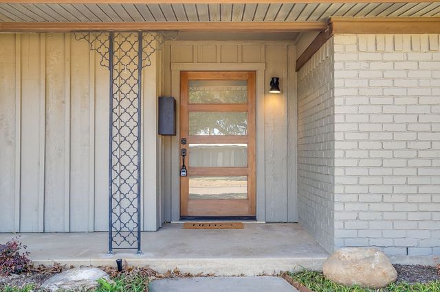 6940 Bal Lake Drive, Fort Worth, TX 76116