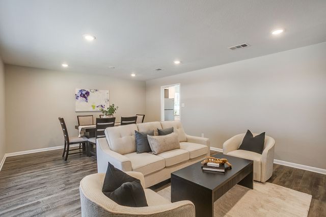 6940 Bal Lake Drive, Fort Worth, TX 76116